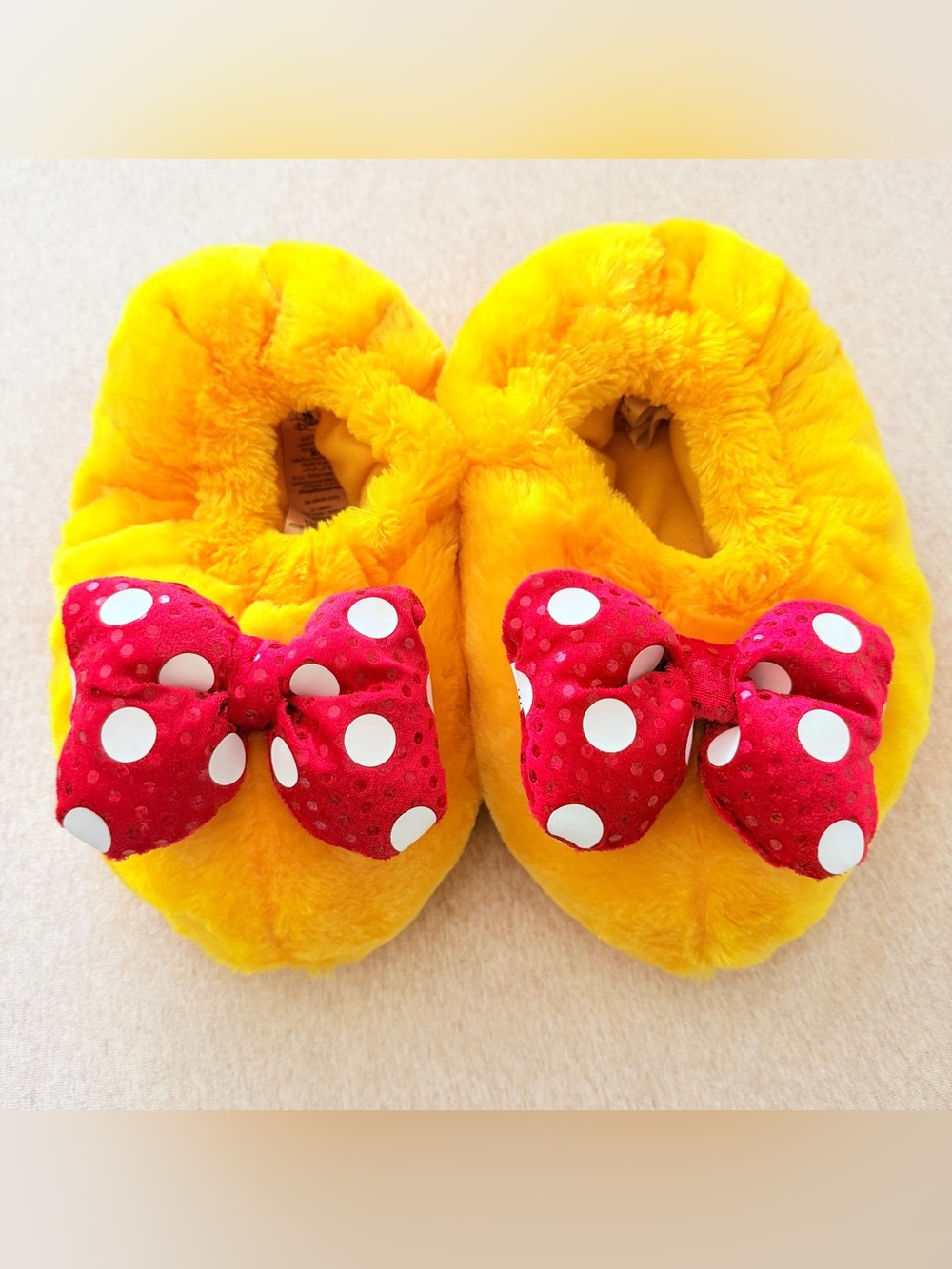 Disneyland parks Minnie Mouse slippers